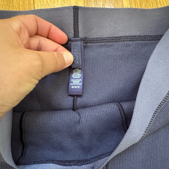 Skims Ribbed Boxers - Picture 5 of 6